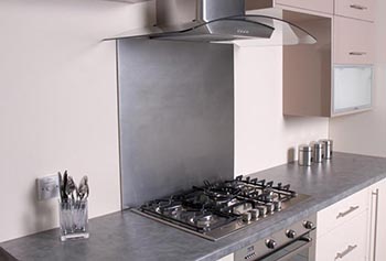 Acier inoxydable splashback en métal brossé cuisine cuisinière mur splash 60cm x 95cm 